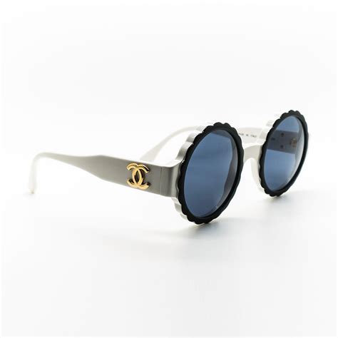 chanel white flower sunglasses|chanel sunglasses with clear sides.